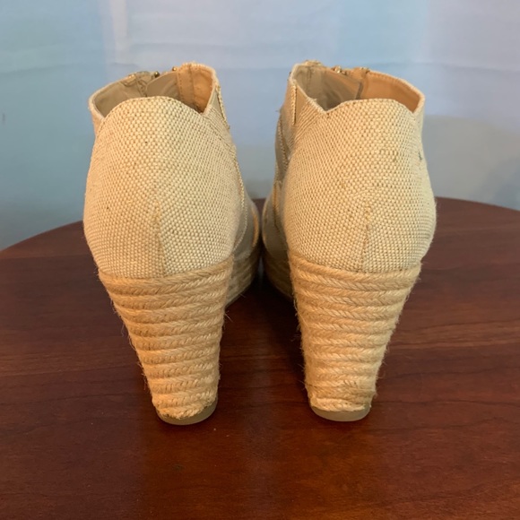 Wedges - Picture 2 of 4